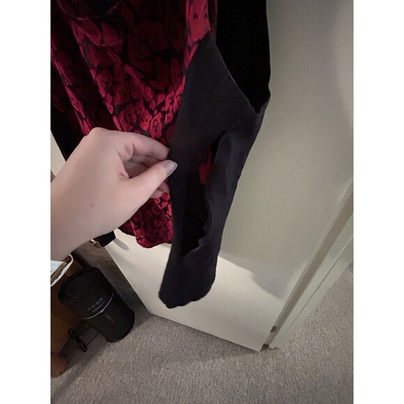 Lane Bryant Top Black With Red Lace Size 26 Plus Size Top Sleeveless - Picture 3 of 5